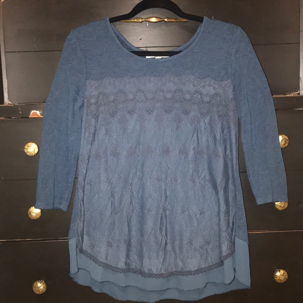 blue blouse